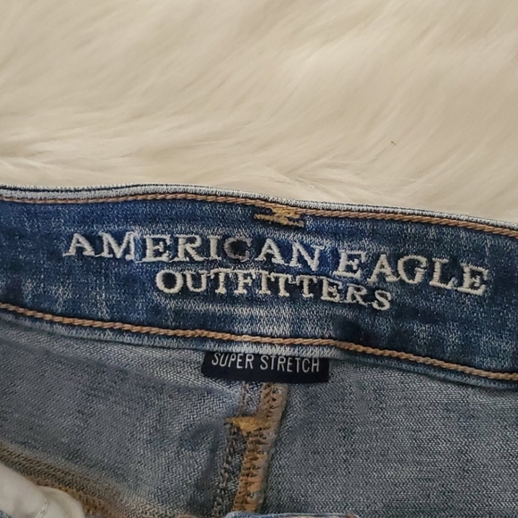 American Eagle Outfitters High Rise Blue Jeans - Picture 6 of 8